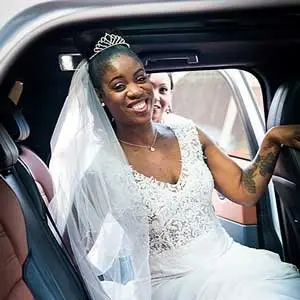 bride leaving car just arrived